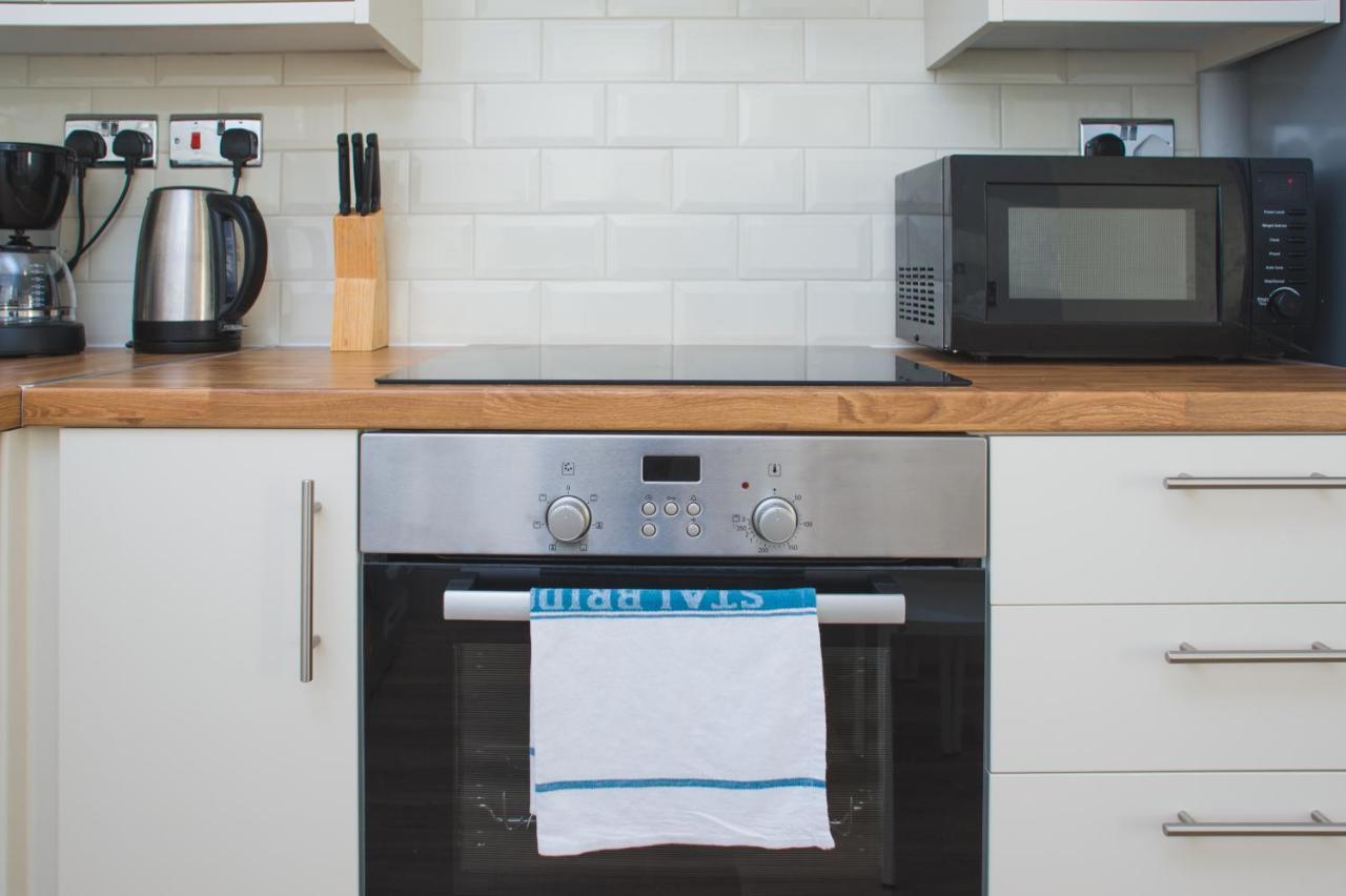 Mycityhaven - 3 Bedroom Shirehampton Flat Near Avonmouth & M4 Bristol Esterno foto