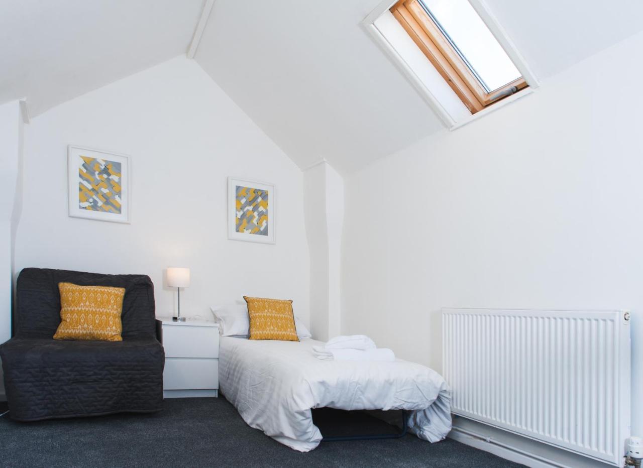Mycityhaven - 3 Bedroom Shirehampton Flat Near Avonmouth & M4 Bristol Esterno foto